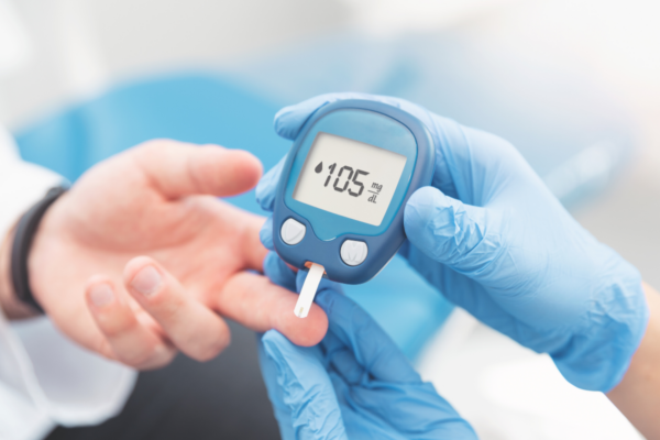 GLICEMIA – MONITORAMENTO DOS NÍVEIS DE AÇÚCAR NO SANGUE